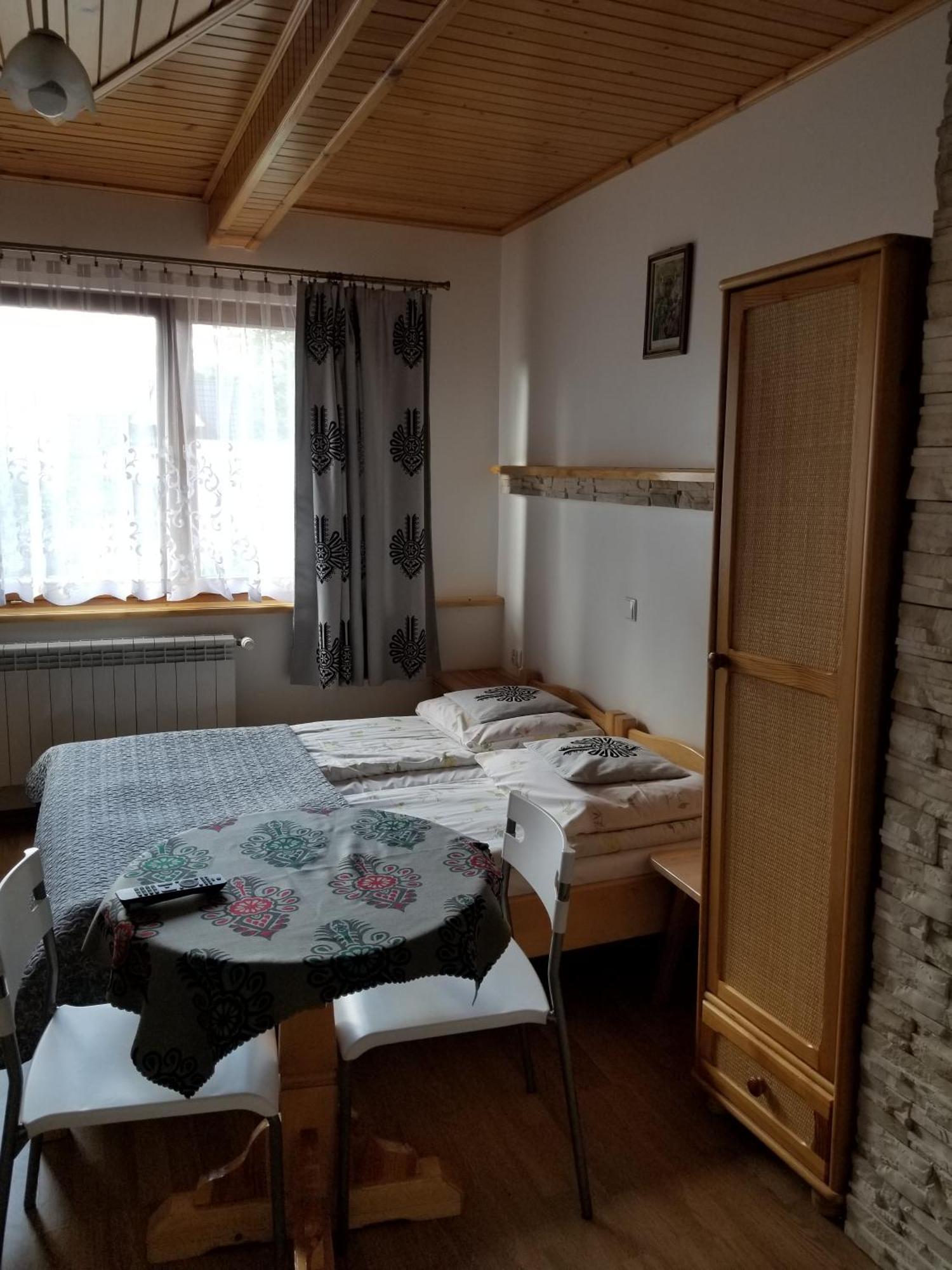 Malgosia Regionalna - 10 Minut Na Piechote Do Stoku Narciarskiego I Term Bania - Posilki Serwowane W Budynku Obok Białka Tatrzańska Exterior photo