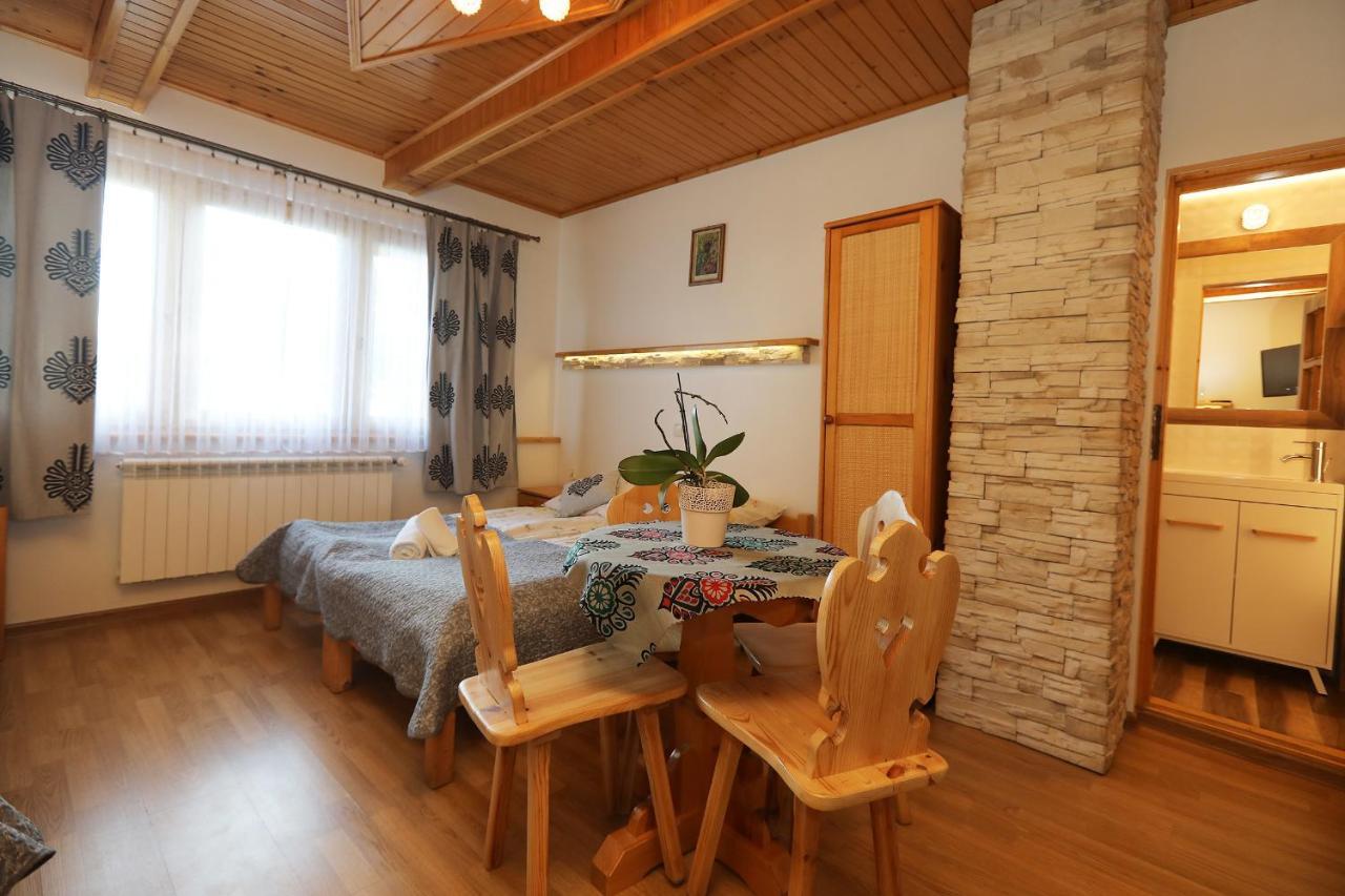 Malgosia Regionalna - 10 Minut Na Piechote Do Stoku Narciarskiego I Term Bania - Posilki Serwowane W Budynku Obok Białka Tatrzańska Exterior photo